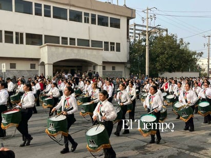 Monclova celebra con gran participación el Desfile del 20 de Noviembre