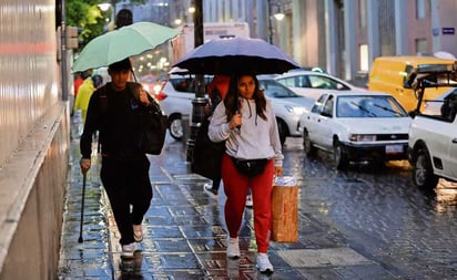Lanzan alerta por fuertes lluvias y bajas temperaturas en México