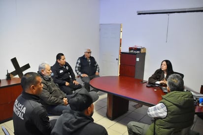 región: Sostienen reunión en beneficio de niños, niñas y adolescentes