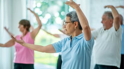 El tai chi podría igualar la terapia de conversación para aliviar el insomnio