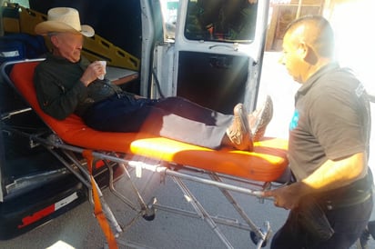 SEGURIDAD Confusión por el derecho de paso habría provocado el accidente. Dos personas terminaron lesionadas la tarde del lunes después de que dos vehículos