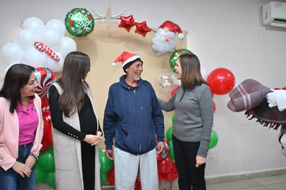 región: La alcaldesa Sari Pérez convivió con las y los beneficiarios en una fiesta que fortaleció la unión y la solidaridad comunitaria