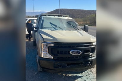 SEGURIDAD Emergencia sobre el bulevar Miguel de la Madrid. La mañana de este viernes, un conato de incendio en un camión de la empresa Tecnoval provocó una rápida