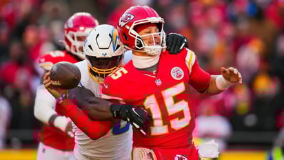 Chiefs Eliminados de Playoffs Tras Caer ante Chargers