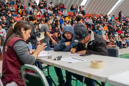 resultados de apoyos educativos y sociales