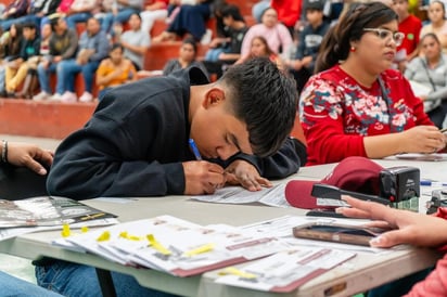 resultados de apoyos educativos y sociales