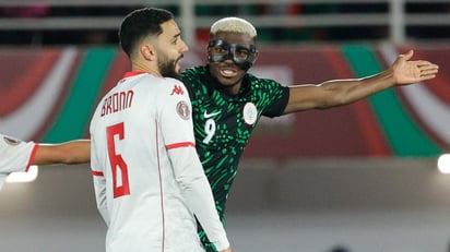 Nigeria gana intenso duelo 3-2 a Túnez y avanza en Copa Africana