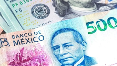 MONEDA El peso mexicano avanza frente al dólar en la última jornada del año, con bajo volumen y pocos datos, perfilándose para cerrar 2025 como histórico.  El peso