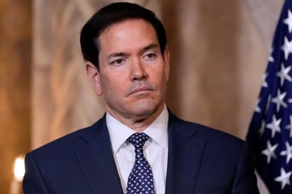 EE.UU Donald Trump reposteó un mensaje que sugiere a Marco Rubio como presidente de Cuba, comentando “¡Suena bien para mí!”, en medio de tensiones con La Habana.