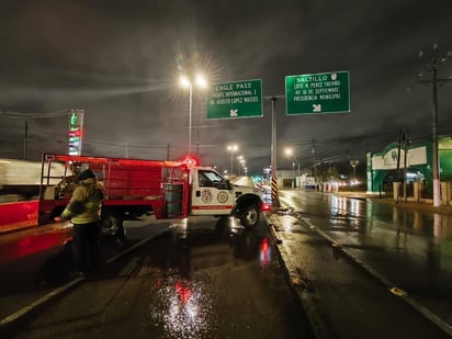 puentes : La acción tuvo como objetivo evitar accidentes, derrapes y posibles congelamientos que pusieran en riesgo a los automovilistas.