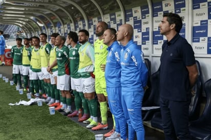 El director técnico del Palmeiras asegura que cuenta con Veiga