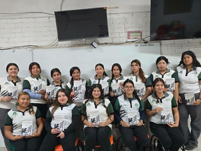 EMPODERAMIENTO Autoridades educativas entregaron la Cartilla de los Derechos de las Mujeres a alumnas de Telebachilleratos en Nueva Rosita, para fortalecer su conciencia,