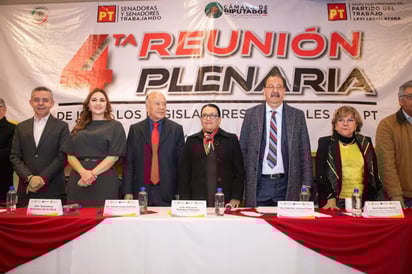 PT El Partido del Trabajo refrendó su respaldo a Claudia Sheinbaum, pero advirtió que la reforma electoral propuesta resulta intransitable ante el contexto