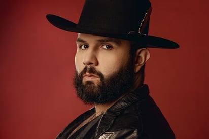 Carín León Carín León