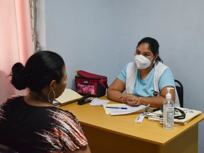 Mujeres viven más años con mala salud, advierte ONU Mujeres