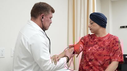 IMSS Bienestar atiende casos de cáncer en población sin seguridad social