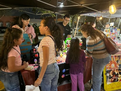 Mercadito de San Valentín