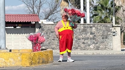 Bombon Bombochas llena de amor a las parejas del bulevar Pape