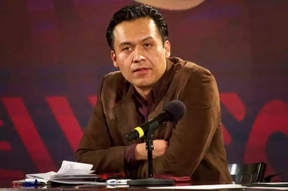 SEP Marx Arriaga aseguró que no dejará su cargo en la SEP tras confirmarse su despido y convocó una jornada de protesta en defensa de libros. Luego