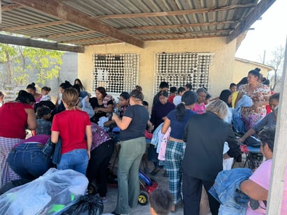 Brigada solidaria lleva apoyo médico a Las Moritas