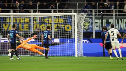FUTBOL    En un duelo cargado de emociones y tensión, el Inter de Milán derrotó 3-2 a la Juventus en San Siro, con un gol agónico de Piotr Zielinski que acerca
