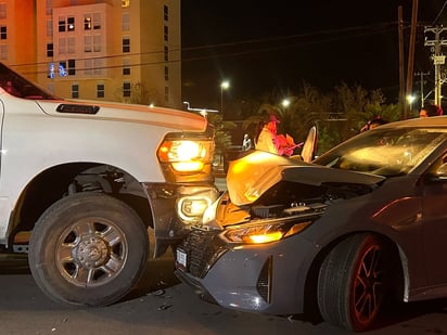 accidente : El presunto responsable conducía un Nissan Sentra color gris, modelo reciente.