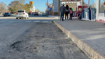 Finanzas: Municipio entregó un oficio poco antes del fin de semana para que retiren mercancías de las banquetas lo que causó inconformidad Finanzas: Municipio entregó un oficio poco antes del fin de semana para que retiren mercancías de las banquetas lo que causó inconformidad