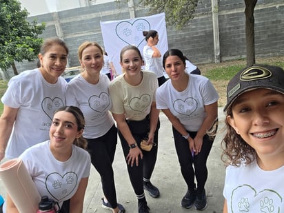 ESTERILIZACIÓN Una clase al aire libre organizada por Studio Maude y Huellitas con Causa logró reunir 8 mil pesos destinados a la esterilización de perros callejeros