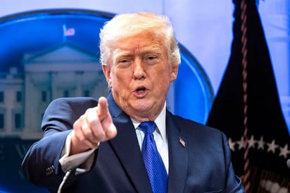 Trump advierte aumento de aranceles tras fallo del Tribunal Supremo