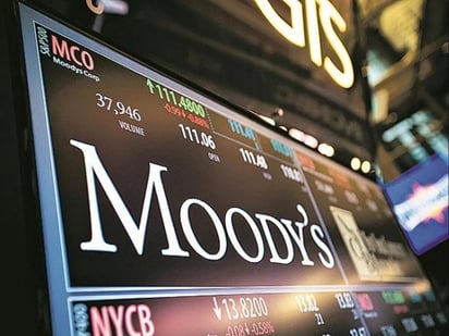 Inteligencia Artificial impulsará productividad global: Moody’s