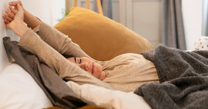 El poder oculto de la siesta: cómo un descanso breve protege el corazón