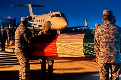 MILITARES CAÍDOS La Secretaría de la Defensa Nacional realizó honores fúnebres a militares caídos en Jalisco durante un operativo contra “El Mencho”, destacando su lealtad