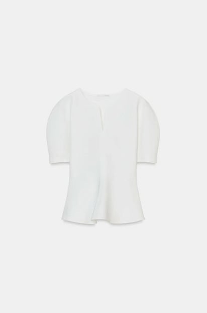 virales Blusas blancas para llevar pantalones color café a la oficina