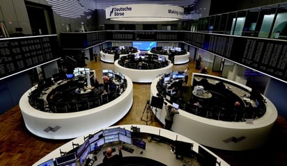 Mercados europeos pierden terreno tras ataques de Irán y Estados Unidos