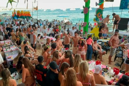 Embajada de EU advierte a spring breakers sobre riesgos de seguridad en México