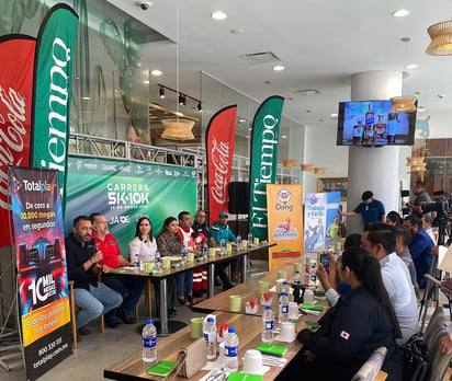 Carrera El Tiempo: Ante invitados especiales y patrocinadores, el decano de la prensa dio a conocer detalles del evento del 15 de marzo