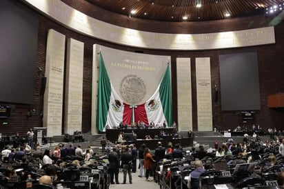 REFORMA ELECTORAL  La Comisión de Reforma Político-Electoral de la Cámara de Diputados prevé discutir el martes la iniciativa presidencial de reforma electoral para enviarla