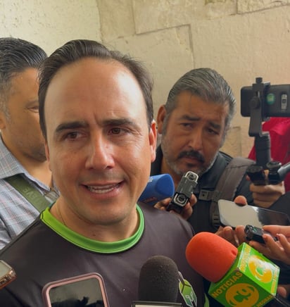 Pide Manolo Jiménez a candidatos conducirse con apego a la ley