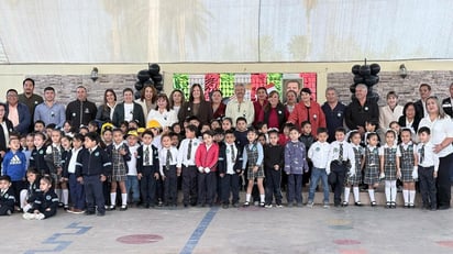 EXPROPIACIÓN PETROLERA  Este 18 de marzo la fecha cívica motivo a un evento con participación activa de autoridades y padres de familia  Con un emotivo acto cívico, alumnos del jardín