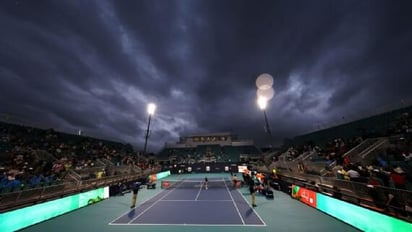 Tenis