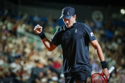 Tenis