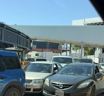 Accidente : Esta situación derivó en un choque menor en el Puente Uno. Accidente : Esta situación derivó en un choque menor en el Puente Uno.