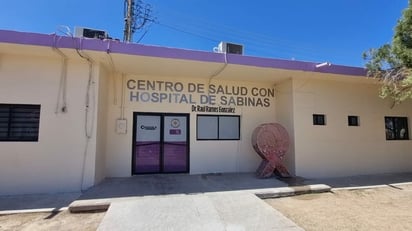 SALUD  El Centro de Salud con Hospital de Sabinas habilita inscripción a la Tarjeta de Salud Popular, ofreciendo consultas, estudios y atención integral sin costo