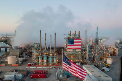 California demanda al Gobierno de Trump por reanudar oleoductos sin regulaciones