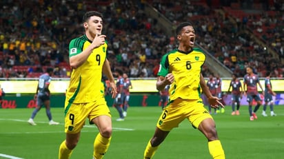 Bailey Cadamarteri anota el gol que mantiene vivo el sueño mundialista de Jamaica