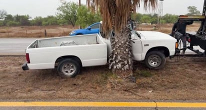 accidente : Cristina de la Garza Zamarripa, de 25 años, resultó con dolor en la espalda y el costado derecho.