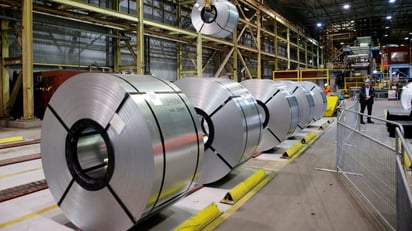 ALUMINIO Ataques iraníes a plantas de aluminio en el Golfo elevan precios, agravan escasez global y aumentan el riesgo de una crisis industrial en semanas.