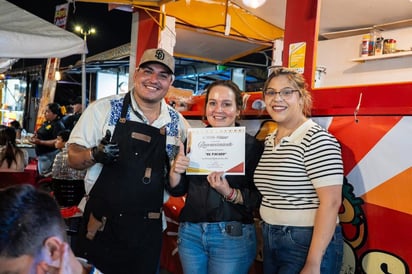Día del Taco genera actividad comercial en la Macroplaza 1