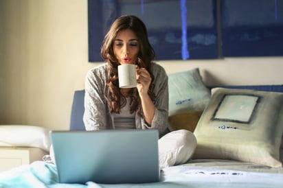 ENFERMEDADES  El café es una de las bebidas más consumidas en el mundo gracias a su capacidad para aumentar el estado de alerta, mejorar la concentración y aportar energía