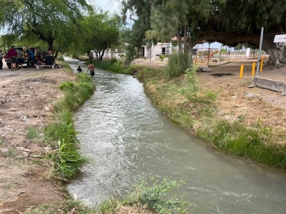 SEMANA SANTA El sitio se ha convertido en un punto de reunión donde predominan actividades recreativas sencillas.  Durante el periodo vacacional, familias de la Región